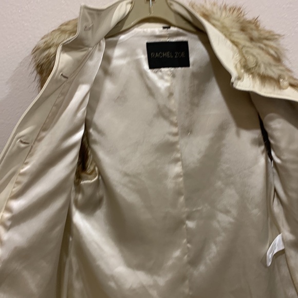 Rachel Zoe 100% Leather Faux Fur Long Vest Ivory Tan Brown Tipped Sz 10 - Picture 4 of 5